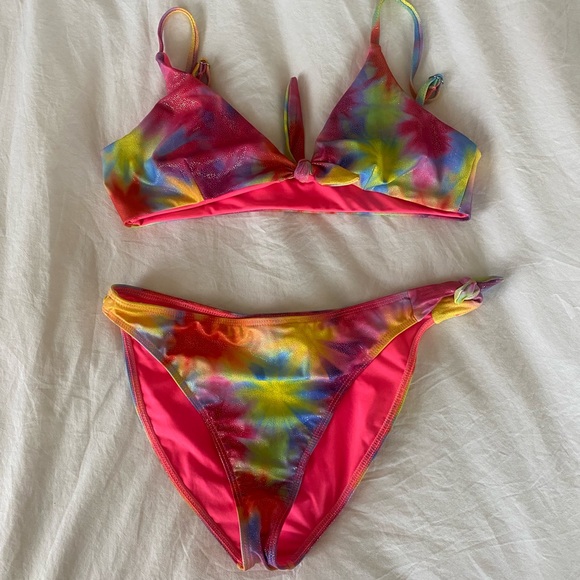 Dippin’ Daisy’s Rainbow Bikini - Picture 1 of 2